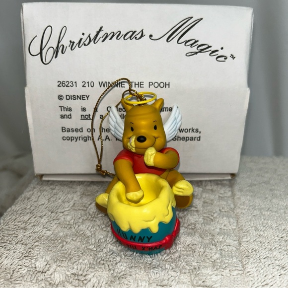 Vintage Disney Winnie the Pooh‎ Christmas Ornament - Picture 1 of 6